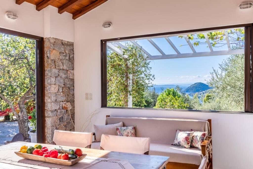 Nina-Myrtia Countryside House Skopelos Ditropo Exterior photo