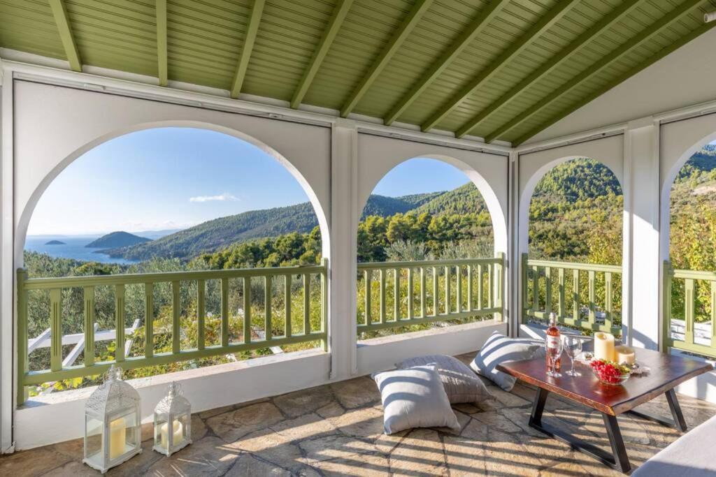Nina-Myrtia Countryside House Skopelos Ditropo Exterior photo
