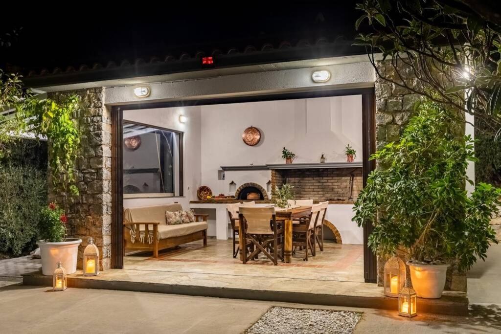 Nina-Myrtia Countryside House Skopelos Ditropo Exterior photo