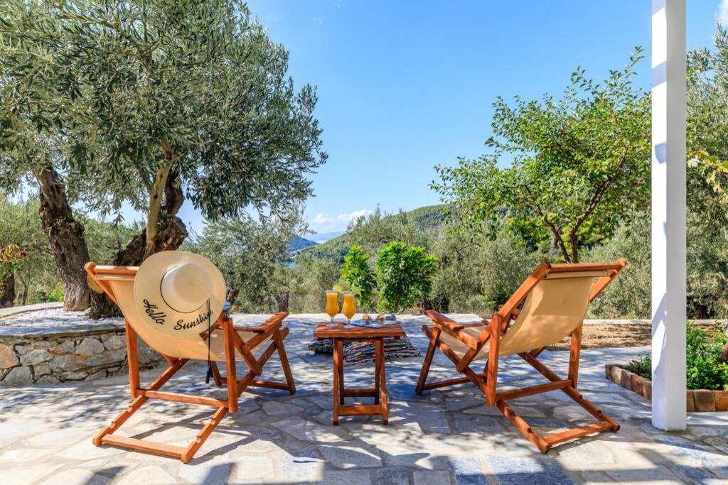 Nina-Myrtia Countryside House Skopelos Ditropo Exterior photo